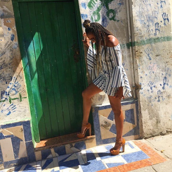 LULUS👗DRESS - Picture 6 of 11